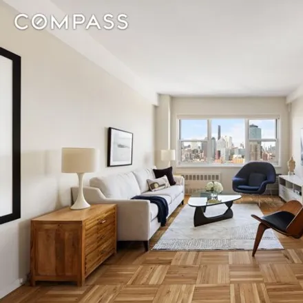 Image 2 - 10 Plaza Street East, New York, NY 11238, USA - Apartment for sale