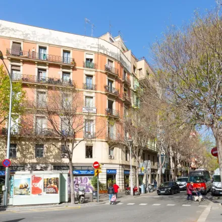Image 7 - Carrer de Villarroel, 3, 08011 Barcelona, Spain - Apartment for rent