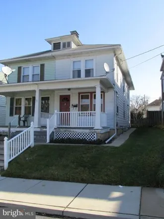 Rent this 3 bed house on Newton Avenue in Dallastown, PA 17313
