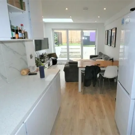 Image 7 - Padangle House, 270-276 Kingsland Road, De Beauvoir Town, London, E8 4DD, United Kingdom - Apartment for rent