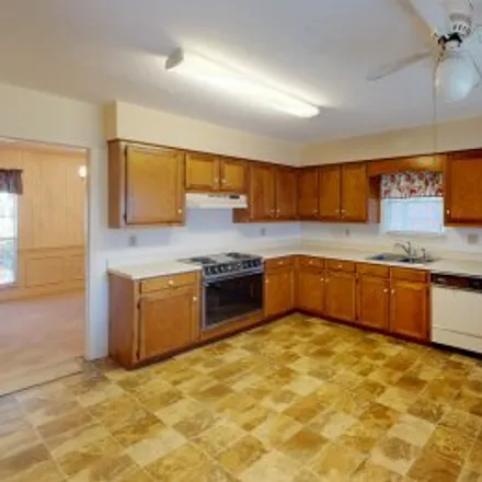 Buy this 3 bed apartment on 6609 South Wellborne Drive in Milkhouse, Mobile