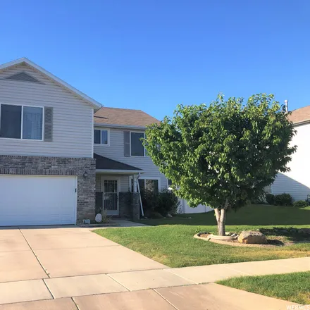 Buy this 4 bed house on 637 East 1800 South in Clearfield, UT 84015