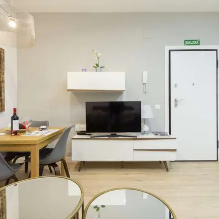 Rent this 1 bed apartment on Madrid in Calle Preciados, 18
