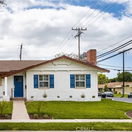 Buy this 3 bed house on 1596 West Beacon Avenue in Anaheim, CA 92802