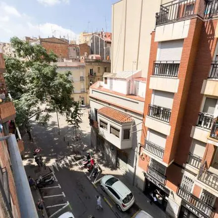 Image 3 - Carrer de Tamarit, 08001 Barcelona, Spain - Apartment for rent