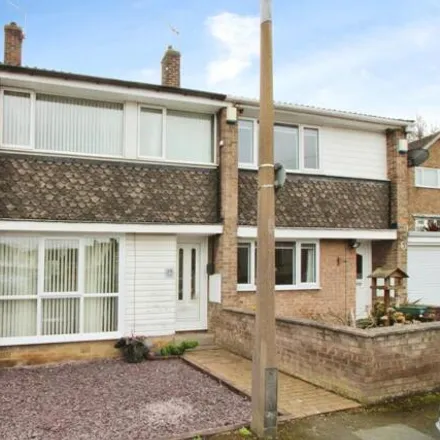 Buy this 3 bed duplex on Vicarage Close in Dalton, S65 3QL