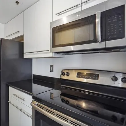 Image 9 - Portofino Apartments, 1 2nd Street, Jersey City, NJ 07302, USA - Condo for rent
