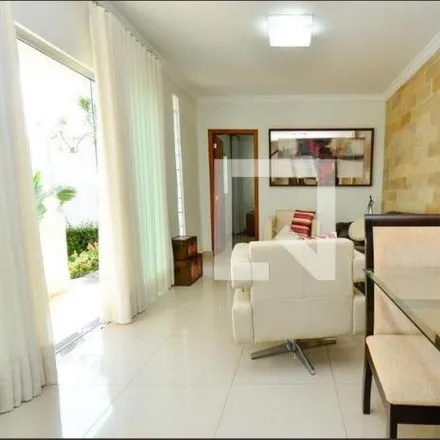 Buy this 3 bed house on Rua Pirambo in Santa Cruz, Belo Horizonte - MG