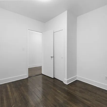 Rent this 3 bed apartment on 600 West 178th Street in New York, NY 10033