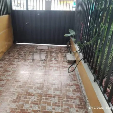 Rent this 3 bed apartment on 1 Peatonal 3 in 090306, Guayaquil