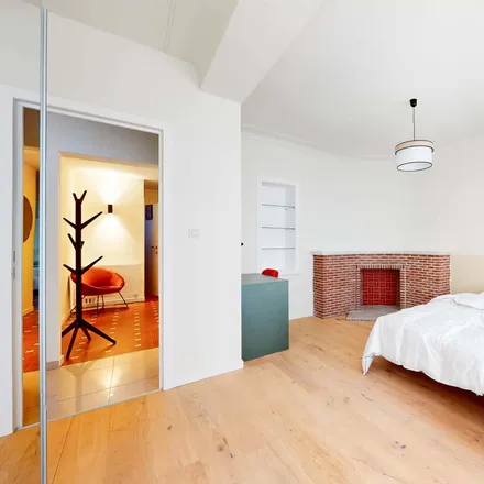 Rent this 5 bed room on Rue Pierre Timmermans - Pierre Timmermansstraat 29 in 1090 Jette, Belgium