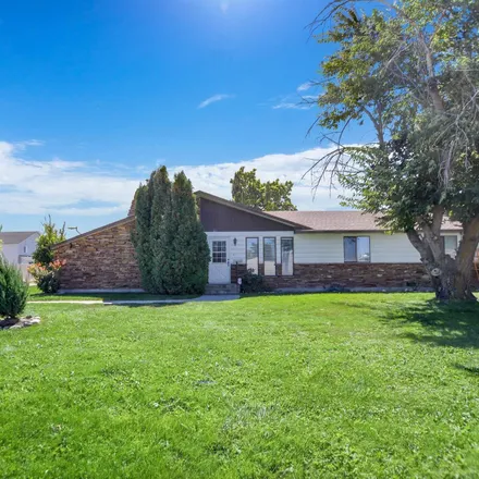 Buy this 3 bed house on 4534 Homedale Road in Caldwell, ID 83607