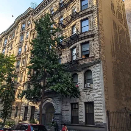 Rent this 1 bed apartment on 307 West 93rd Street in New York, NY 10025
