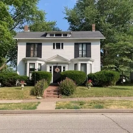 Image 3 - 717 West 2nd Street, Muscatine, IA 52761, USA - House for sale