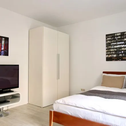 Rent this 1 bed apartment on Mozartstraße 62 in 50674 Cologne, Germany