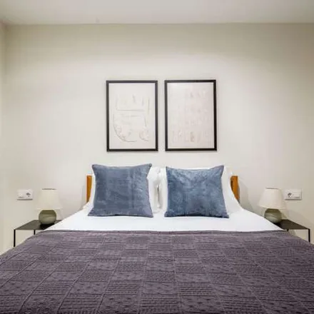Rent this 2 bed apartment on Carrer de Muntaner in 471, 08001 Barcelona