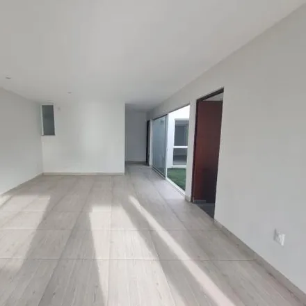 Rent this 4 bed house on Avenida Paseo de los Horizontes in Fraccionamiento Los Pirules, 78180 San Luis Potosí