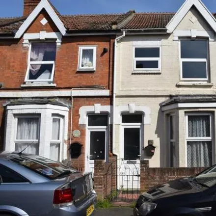 Rent this 3 bed townhouse on Jubilee Street in Burnham-on-Sea, TA8 1PT