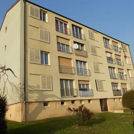 Rent this 3 bed apartment on Chemin Praz-l'Evêque 10 in 1030 Bussigny, Switzerland