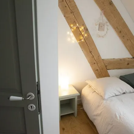 Rent this 4 bed apartment on 38250 Villard-de-Lans