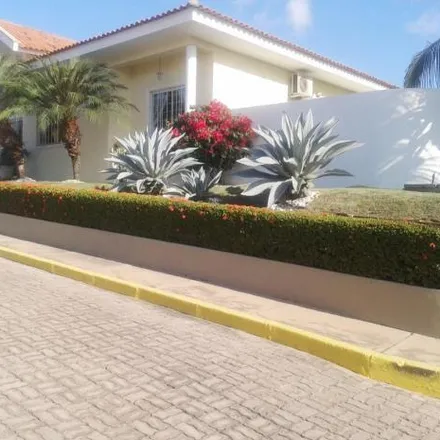 Buy this 3 bed house on SESC Turismo in Alameda Jaú, Olho D'Água