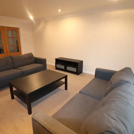 Image 3 - Abbotshall Gardens, Aberdeen City, AB15 9JS, United Kingdom - House for rent