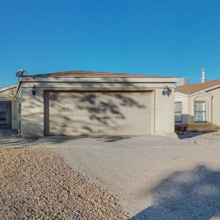 Image 2 - 1817 Peach Road Northeast, Rio Rancho, NM 87144, USA - House for sale