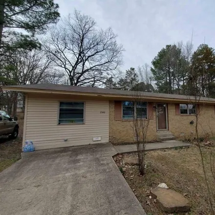Buy this 3 bed house on 2198 Sunshine Drive in Heber Springs, AR 72543
