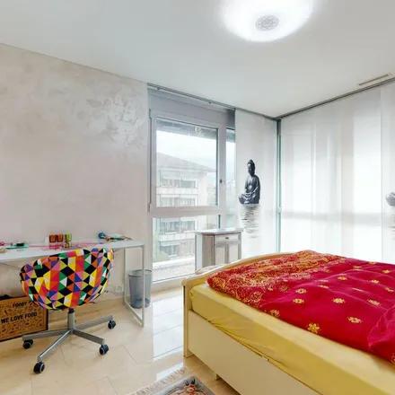 Rent this 6 bed apartment on Rue Cramer 2-6 in 1211 Geneva, Switzerland