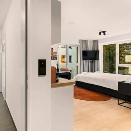 Rent this 1 bed apartment on Nds. Studieninstitut für kommunale Verwaltung - Bildungszentrum Oldenburg in Osterstraße 24, 26122 Oldenburg