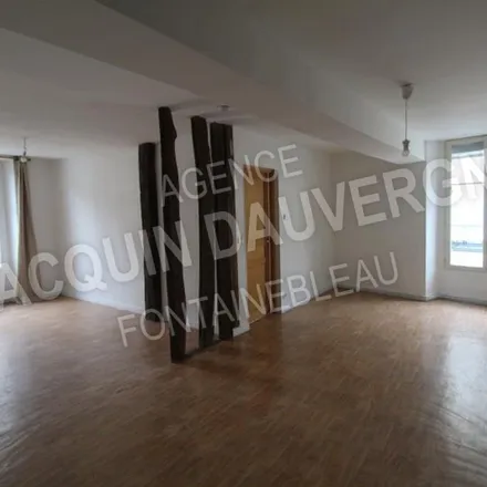 Rent this 2 bed apartment on 40 Rue Grande in 77300 Fontainebleau, France