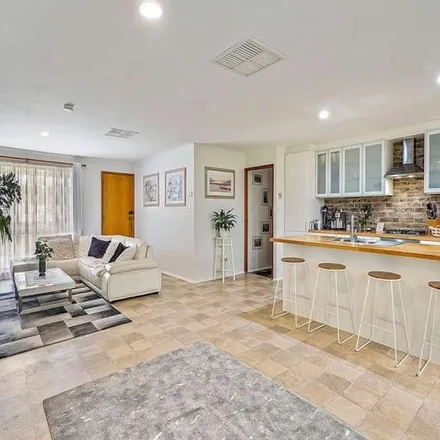 Image 1 - Chifley Crescent, Trott Park SA 5158, Australia - Apartment for rent