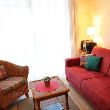 Rent this 1 bed apartment on 18225