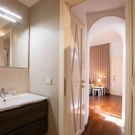 Image 5 - Via Madonnina 10, 20121 Milan MI, Italy - Apartment for rent