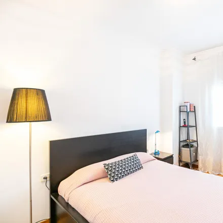 Rent this 2 bed apartment on Carrer de Carreras i Candi in 99-101, 08028 Barcelona