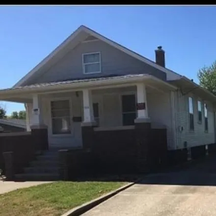 Buy this 3 bed house on 1350 South Kellogg Street in Galesburg, IL 61401