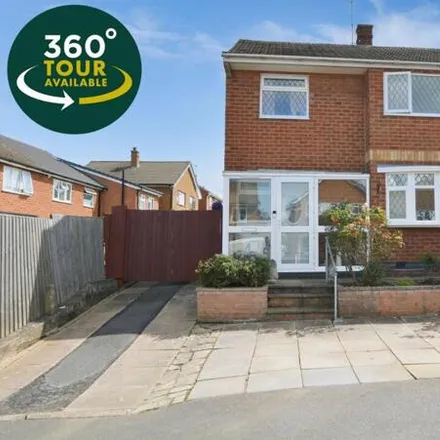 Buy this 3 bed duplex on Halcroft Rise in Wigston, LE18 2HS