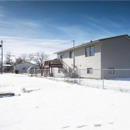 Image 4 - 165 North Lewis Avenue, Hardin, MT 59034, USA - House for sale