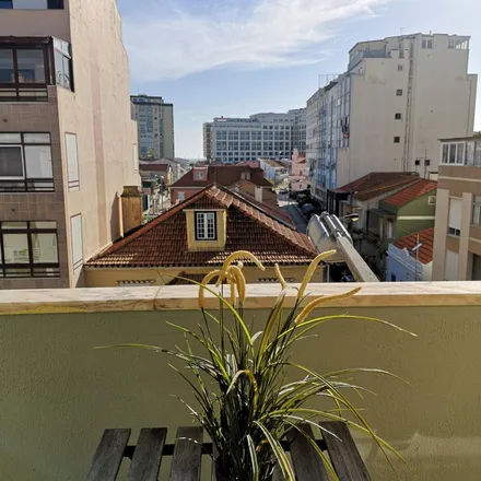 Image 4 - Tony's Burguer, Avenida do Movimento das Forças Armadas 5, 2825-372 Costa da Caparica, Portugal - Apartment for rent