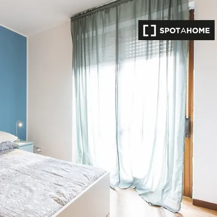 Rent this 5 bed room on Via Pietro Rubens 21 in 20148 Milan MI, Italy