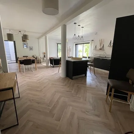Rent this 6 bed apartment on L'Orée de la Genette in Rue du Stade, 17000 La Rochelle