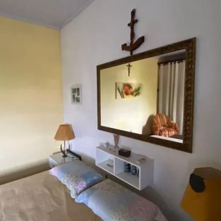 Buy this 2 bed house on Rua Projetada in Flamengo, Maricá - RJ