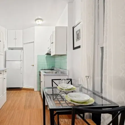 Image 5 - 715 9th Ave Apt 2FN, New York, 10019 - Apartment for sale