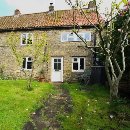 Rent this 2 bed house on Back Lane in Little Addington, NN14 4AX