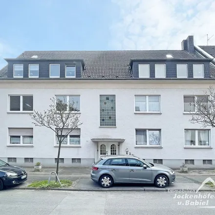 Rent this 3 bed apartment on Schumannstraße 40 in 46240 Bottrop, Germany