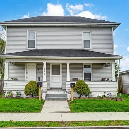 Buy this 2 bed house on 762 West Main Street in Fairborn, OH 45324