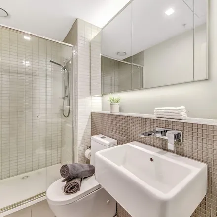 Rent this 2 bed apartment on Melbourne in Victoria, Australia