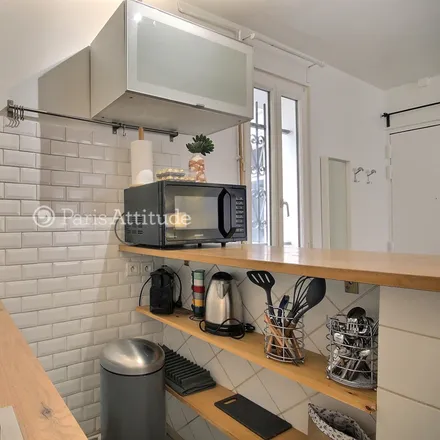 Image 7 - 3 Rue André Antoine, 75018 Paris, France - Apartment for rent