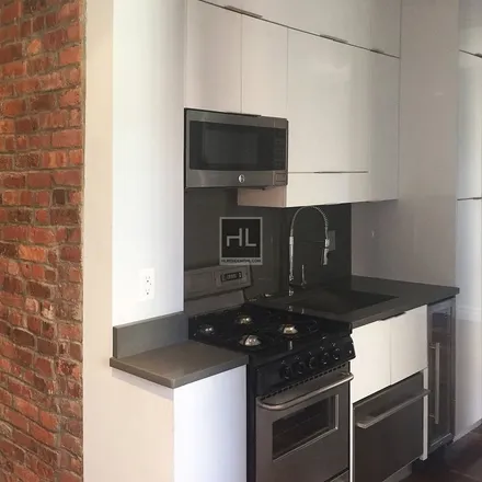 Rent this 3 bed apartment on 150 East 103rd Street in New York, NY 10029