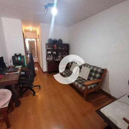 Buy this 2 bed apartment on Rua Ministro Otávio Kelly 362 in Icaraí, Niterói - RJ